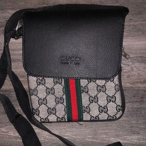 Gucci Crossbody bag